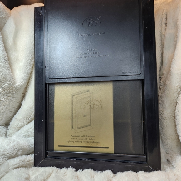 Med Waterproof Aluminum Frame 2 panels " The Brand Says It All" Pet Door - Picture 4 of 11